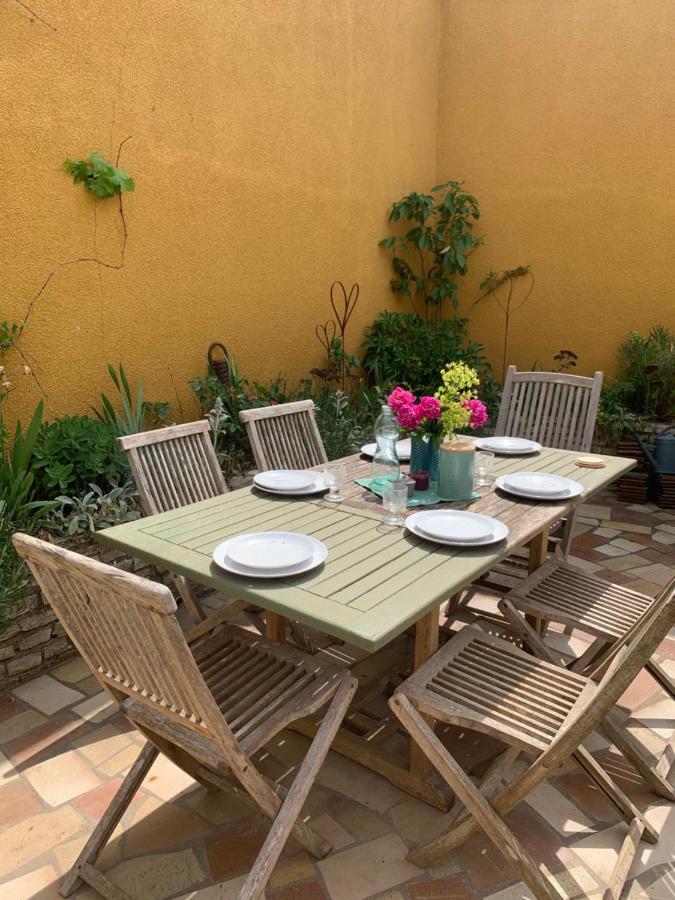 Le Nid Perche Bed & Breakfast แซงต์-ซอเวอร์-ออง-พุยซาย ภายนอก รูปภาพ